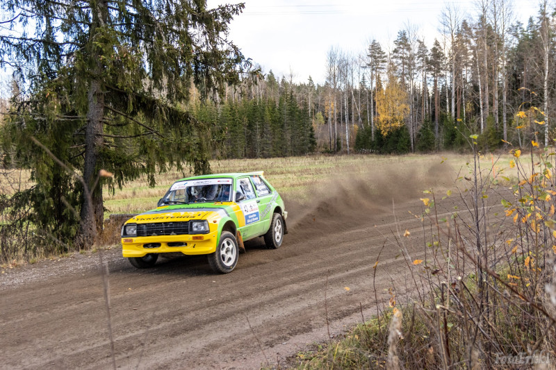 Ralliauto